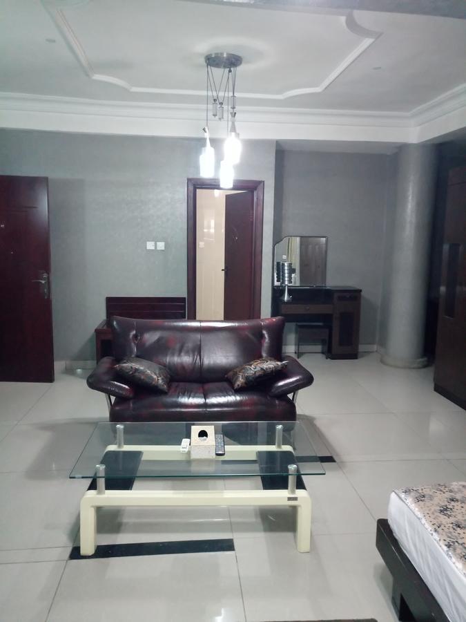 Crocodile Hotels And Restaurant Limited Kaduna Dış mekan fotoğraf